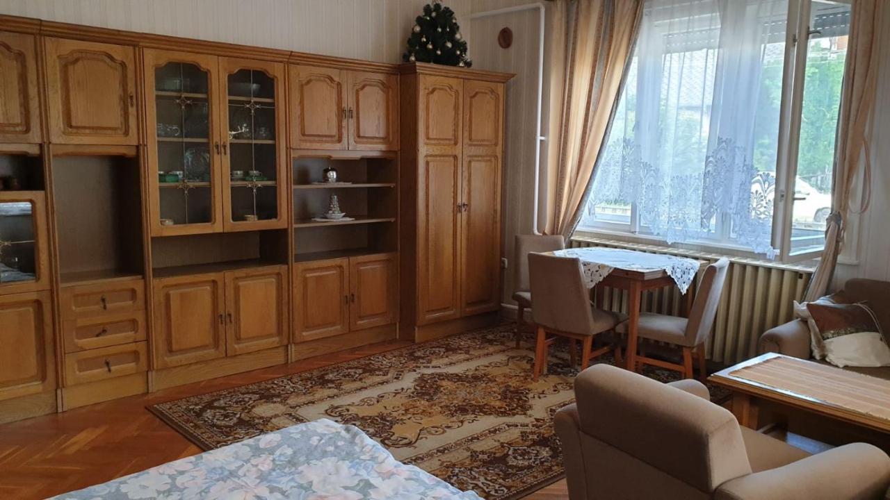 Ilona Apartmanok Balatonboglár 외부 사진