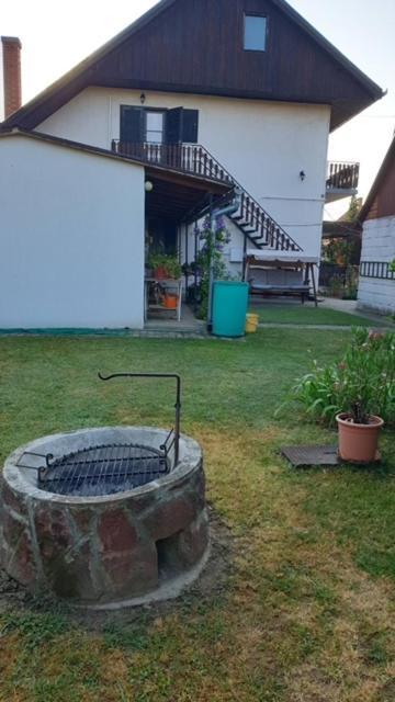 Ilona Apartmanok Balatonboglár 외부 사진