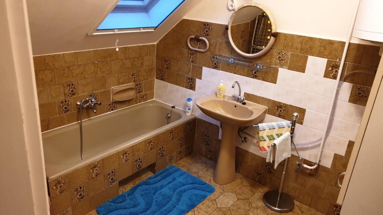 Ilona Apartmanok Balatonboglár 외부 사진